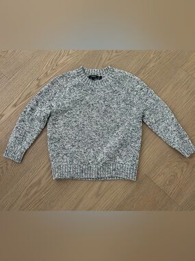 Theory sweater